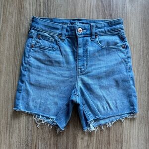 American Eagle Super high rise shorts